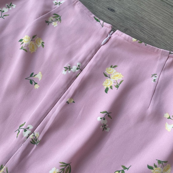 Aritzia Sunday Best Baby Pink Floral Skirt - Picture 6 of 7